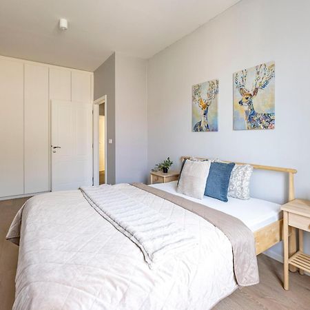 Stylish & Spacious Central Suite By Prestige Homes Budapest Kültér fotó