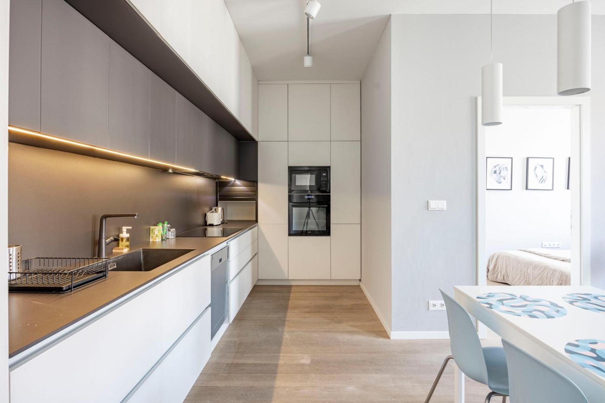 Stylish & Spacious Central Suite By Prestige Homes Budapest Kültér fotó